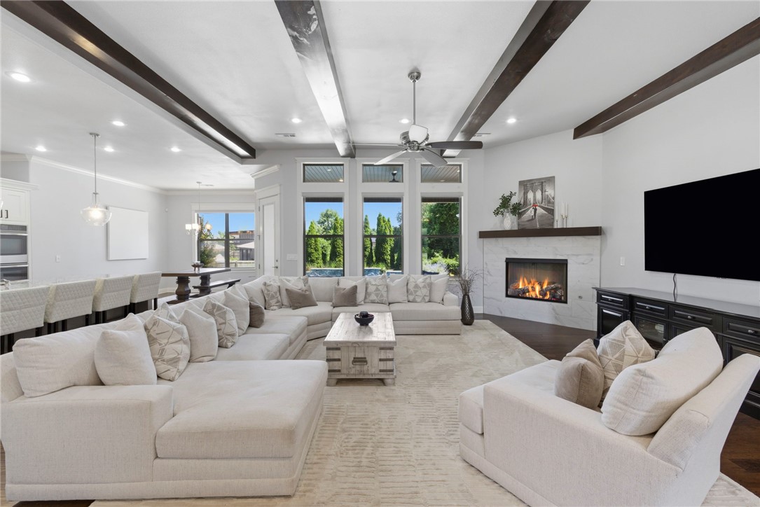 Otter Creek Estates Ph I Cave Spgs - Residential