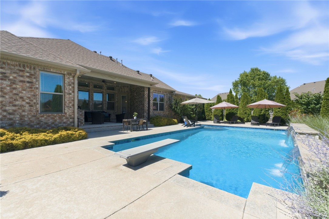 Otter Creek Estates Ph I Cave Spgs - Residential