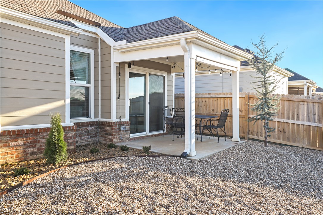 Habberton Ridge - Residential Lease