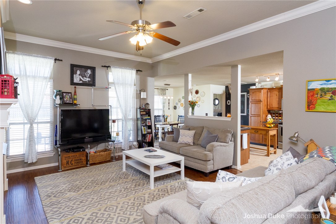 Standing Oaks Sub Blk III Pea Ridge - Residential
