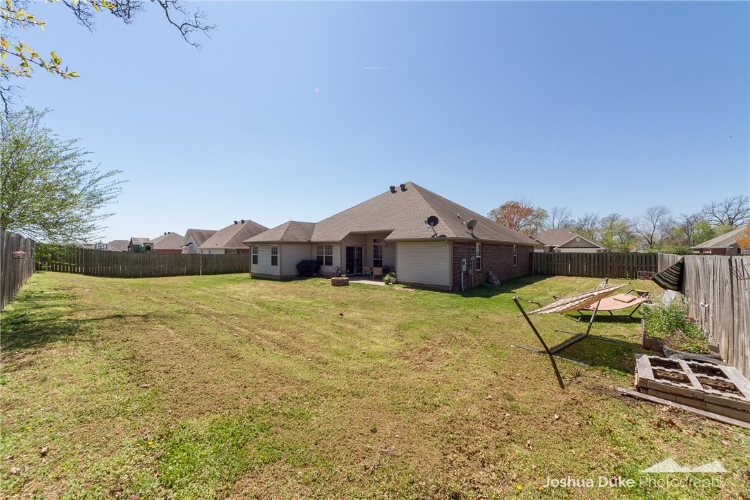 Standing Oaks Sub Blk III Pea Ridge - Residential