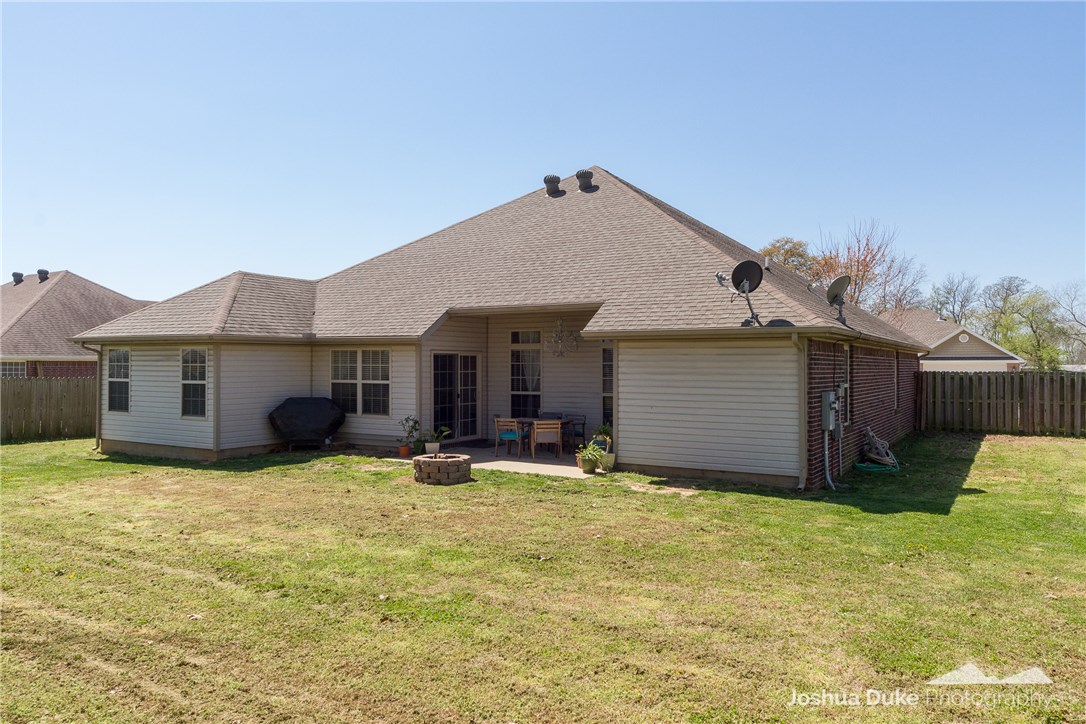 Standing Oaks Sub Blk III Pea Ridge - Residential