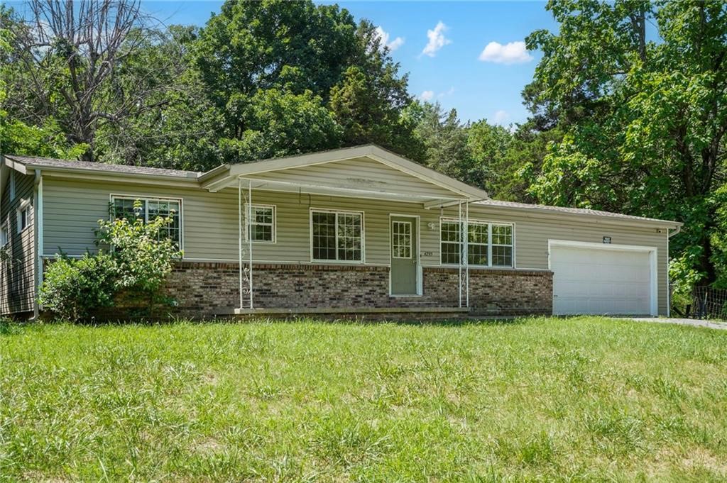 Fayetteville Outlots - Residential Lease