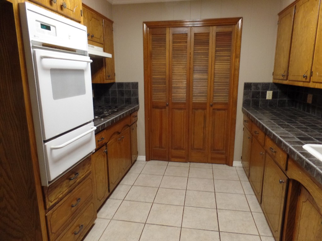Hickory Hills Sub Siloam Spgs - Residential