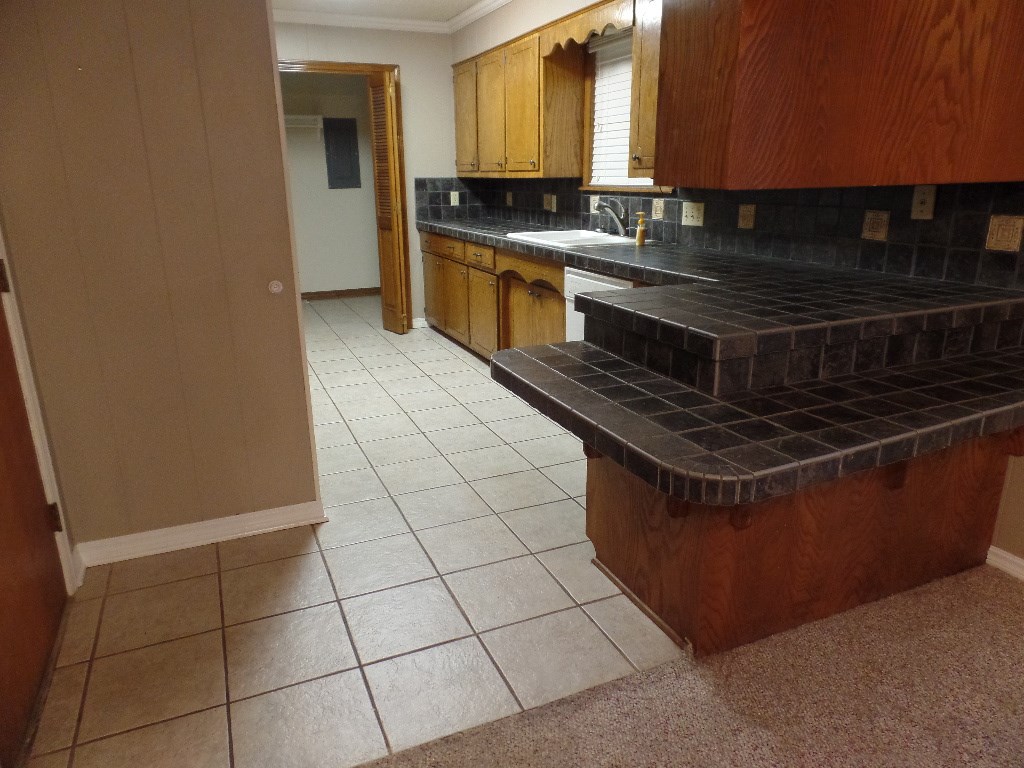 Hickory Hills Sub Siloam Spgs - Residential