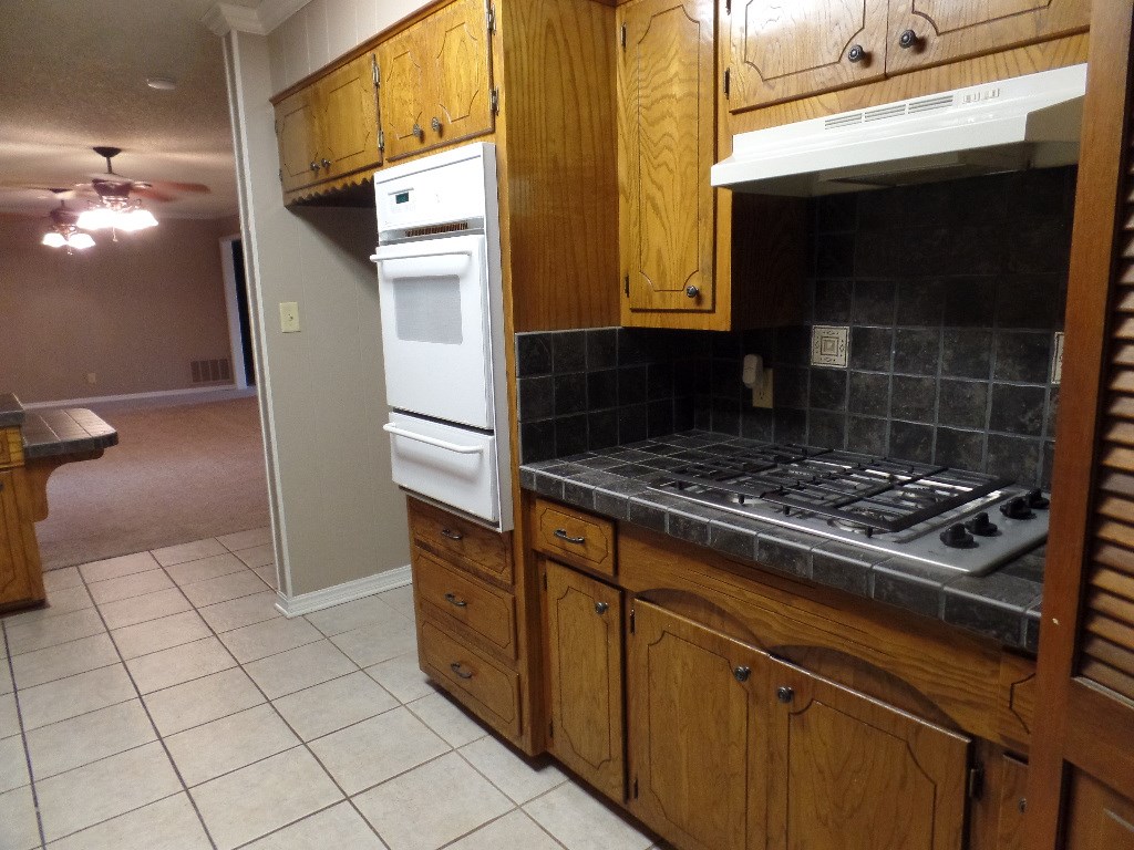 Hickory Hills Sub Siloam Spgs - Residential