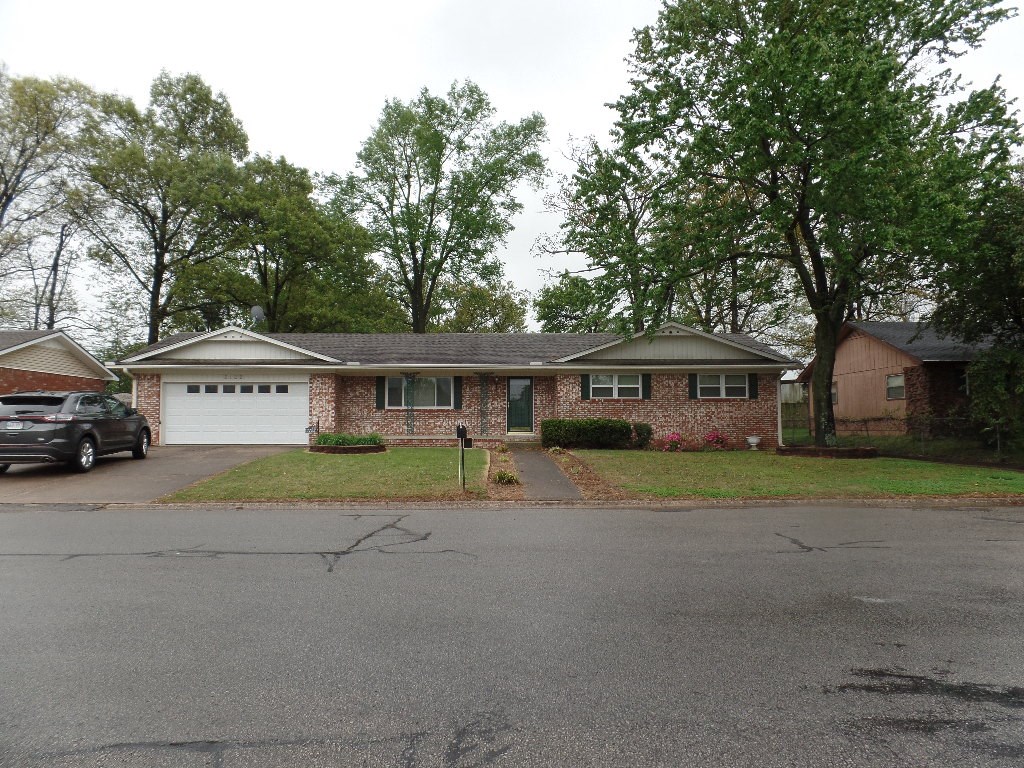 Hickory Hills Sub Siloam Spgs - Residential