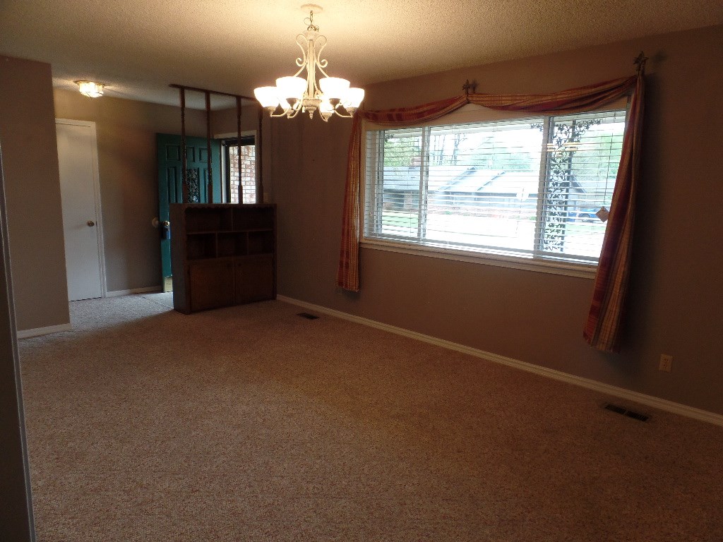 Hickory Hills Sub Siloam Spgs - Residential