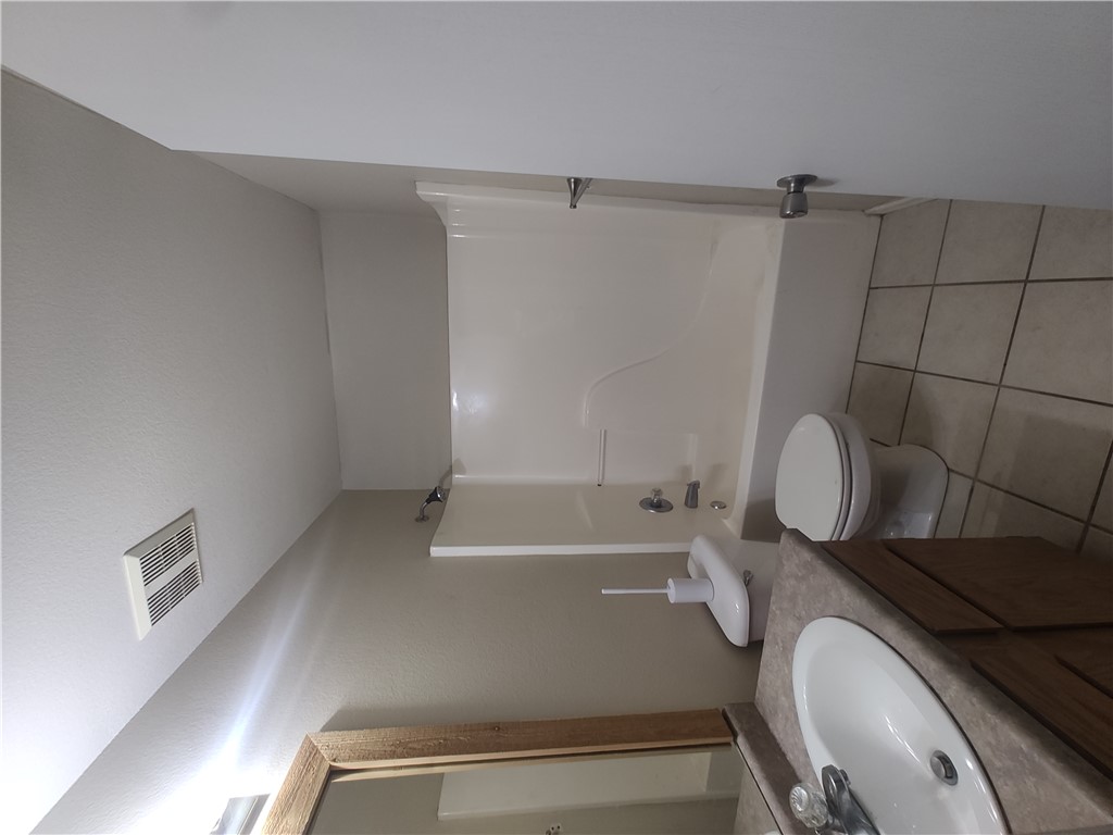 Grassland S/D - Residential Lease