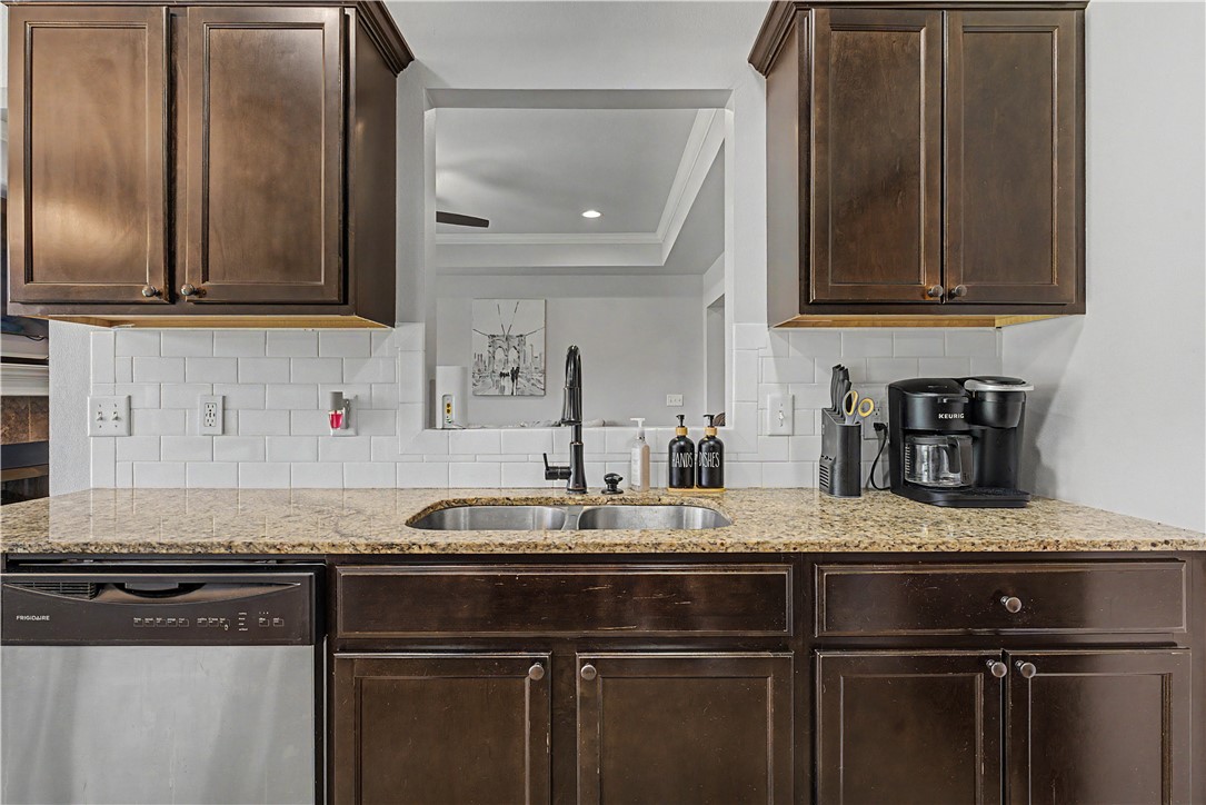 Rollers Ridge Sub Rogers - Residential