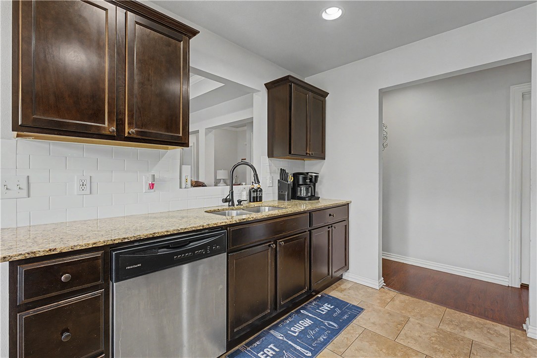 Rollers Ridge Sub Rogers - Residential
