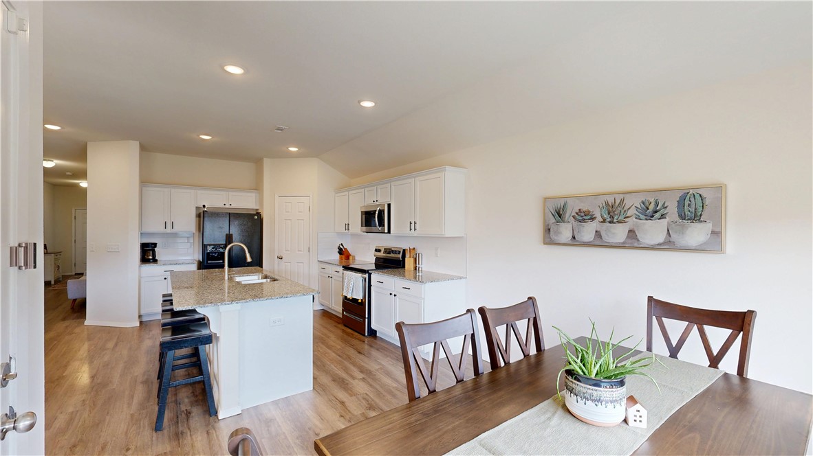 Crystal Spgs Village Ph I - Residential