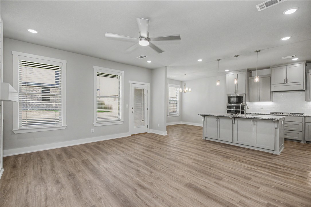 WALNUT GROVE SUB PH III-BENTONVILLE - Residential
