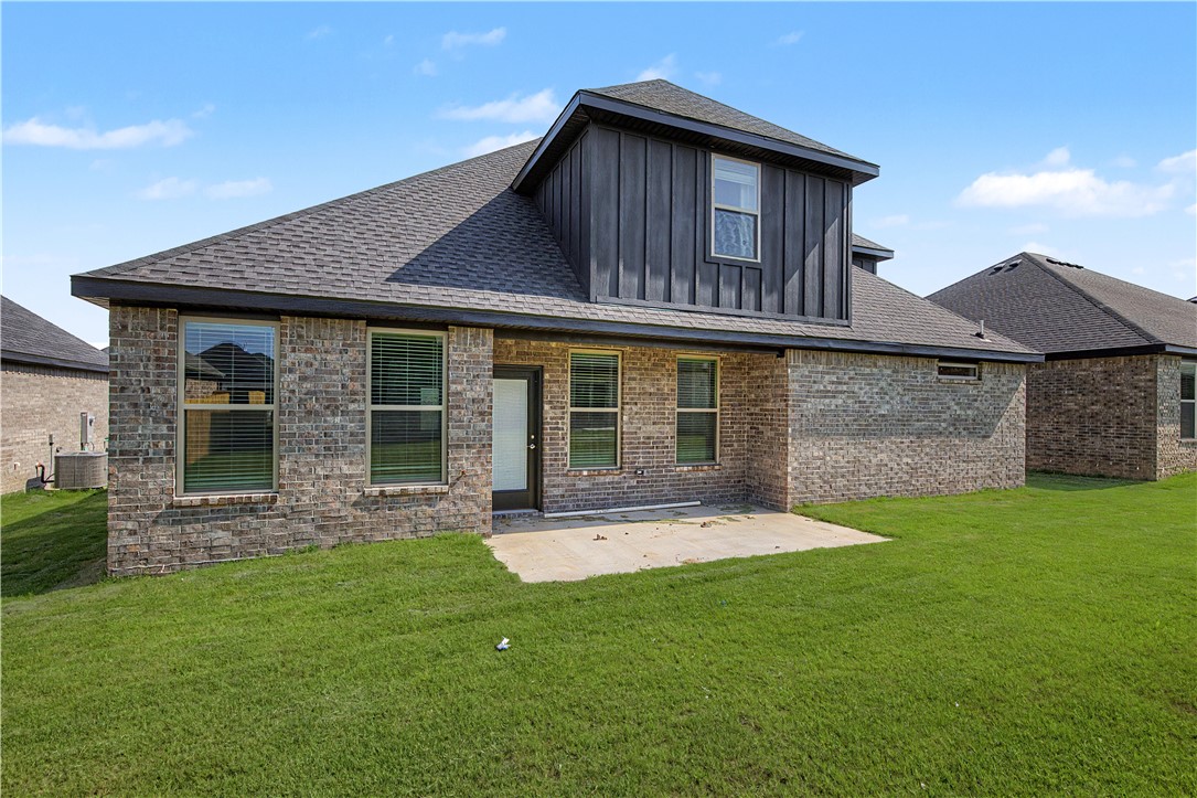 WALNUT GROVE SUB PH III-BENTONVILLE - Residential
