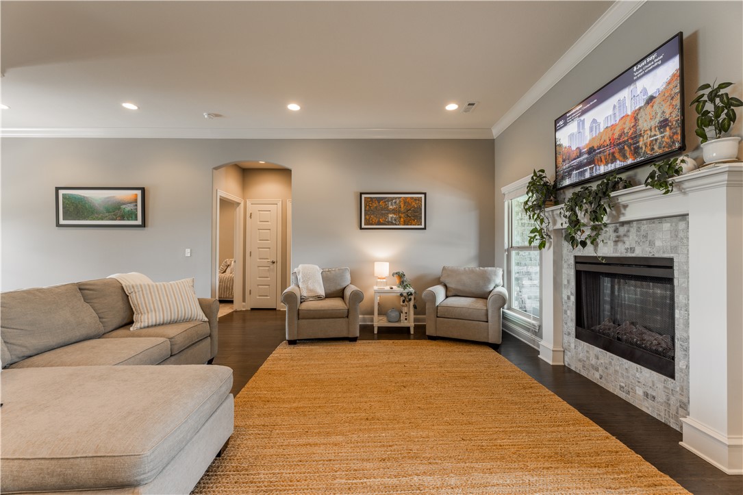 Hunt's Lakeside Estates - Residential