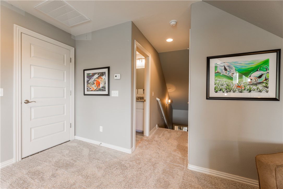 Hunt's Lakeside Estates - Residential