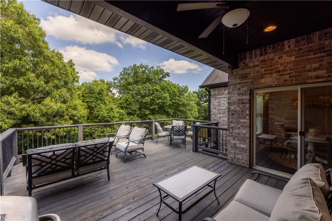 Hunt's Lakeside Estates - Residential