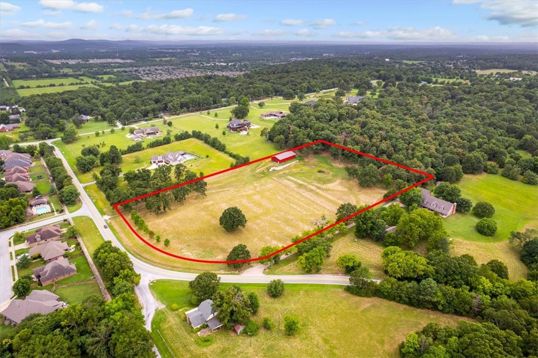 The Woodlands - Land