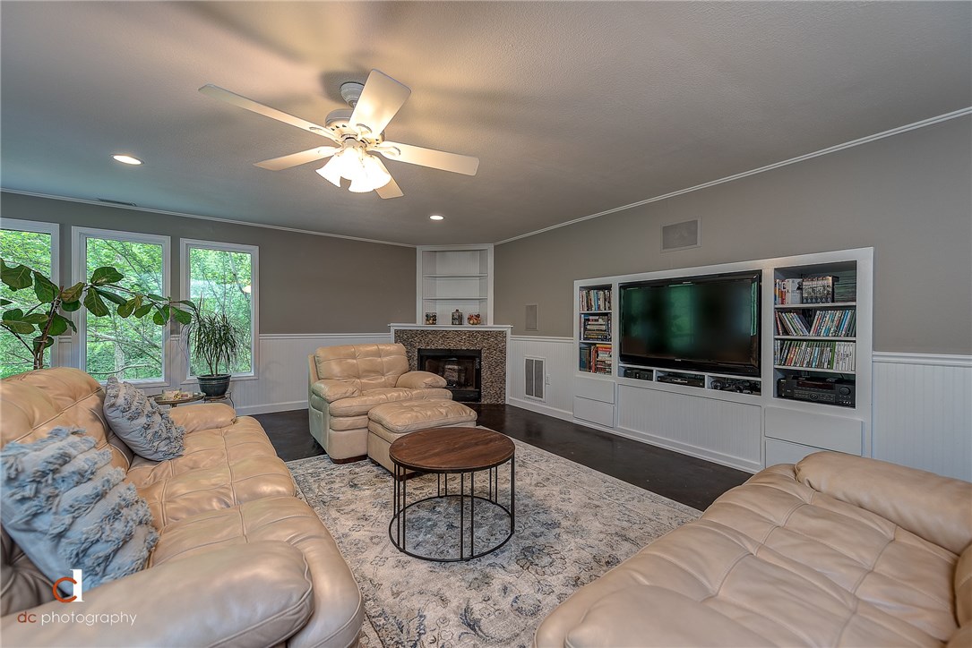 Oakhills Sub Rurban - Residential