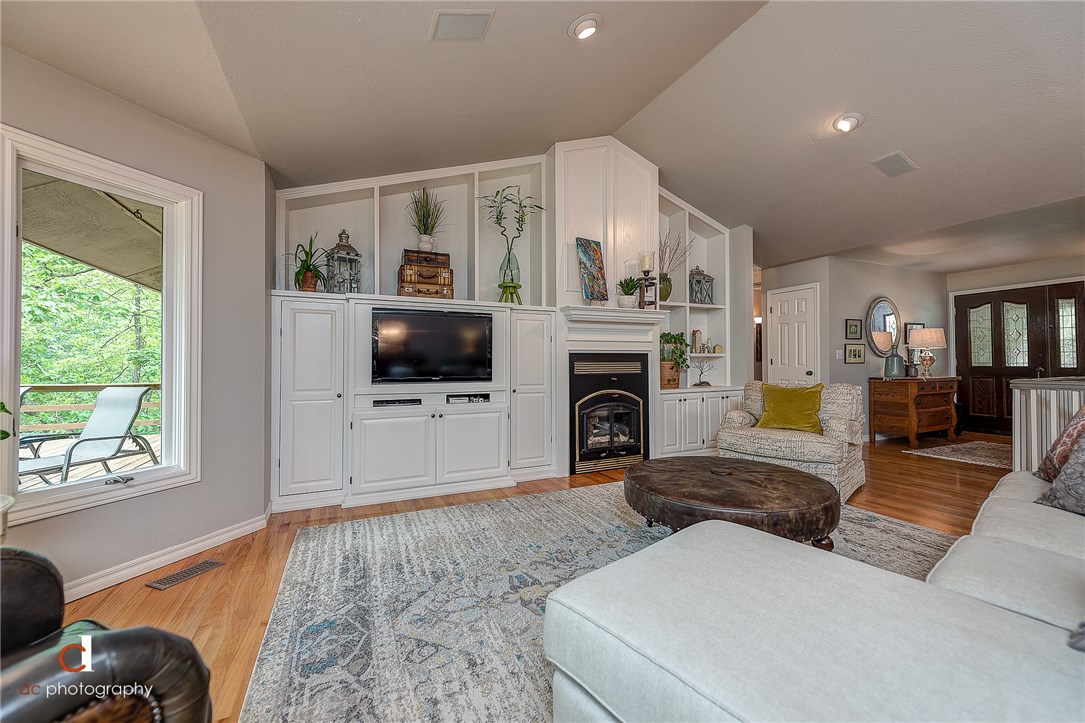Oakhills Sub Rurban - Residential
