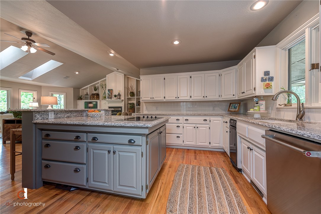 Oakhills Sub Rurban - Residential