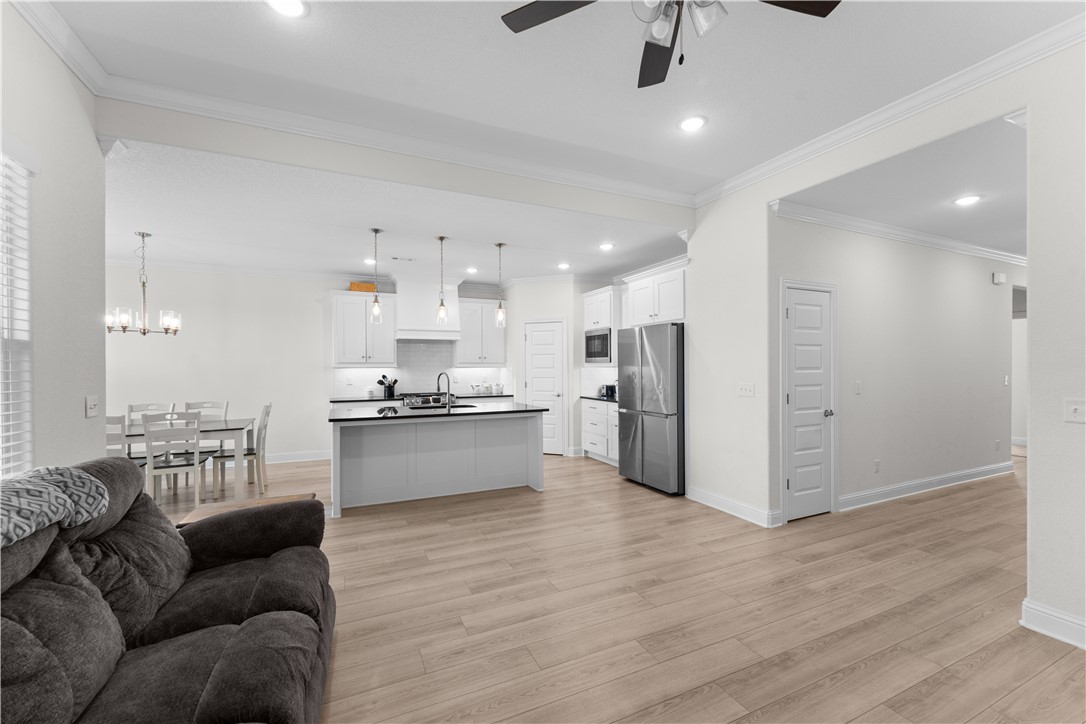 EDGEWOOD ESTATES - Residential