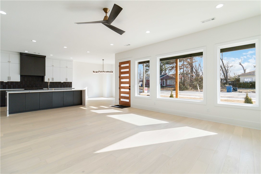 HAPPY HOME SUB-BENTONVILLE - Residential