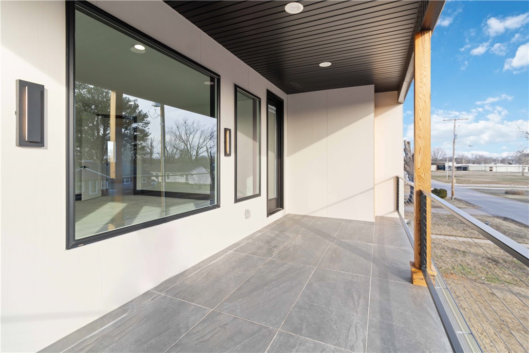 HAPPY HOME SUB-BENTONVILLE - Residential