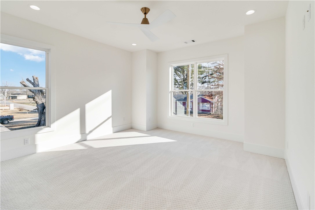 HAPPY HOME SUB-BENTONVILLE - Residential