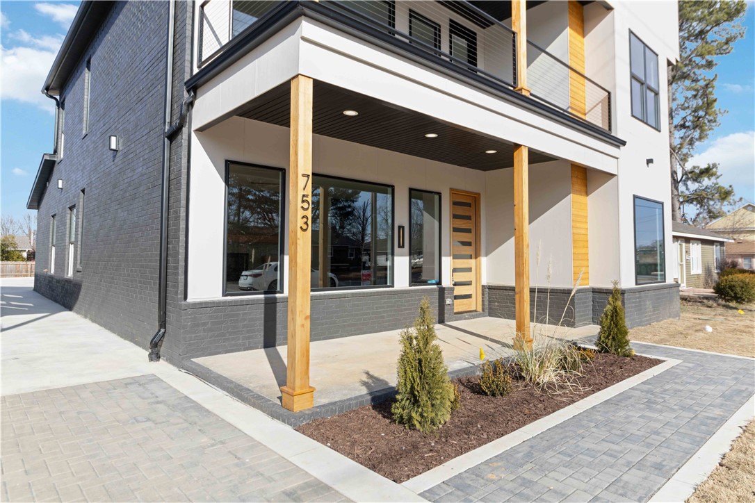 HAPPY HOME SUB-BENTONVILLE - Residential