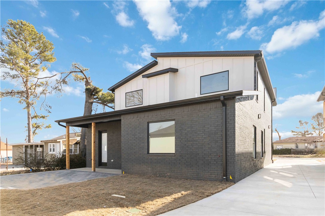 HAPPY HOME SUB-BENTONVILLE - Residential