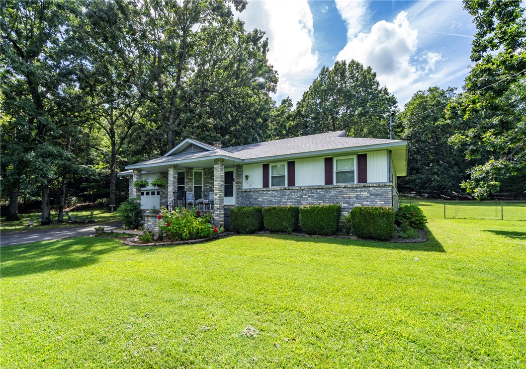 19-18-29-SPRINGDALE - Residential