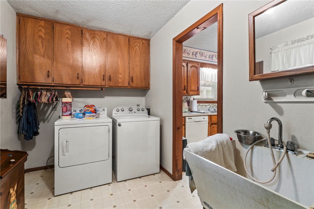 19-18-29-SPRINGDALE - Residential