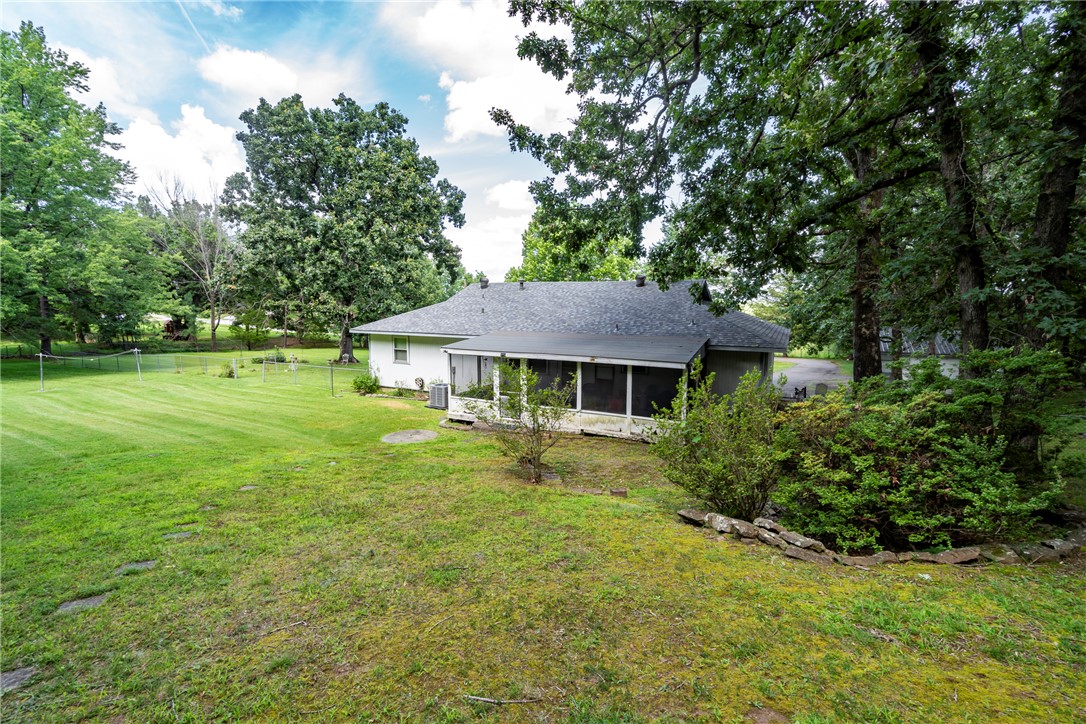 19-18-29-SPRINGDALE - Residential