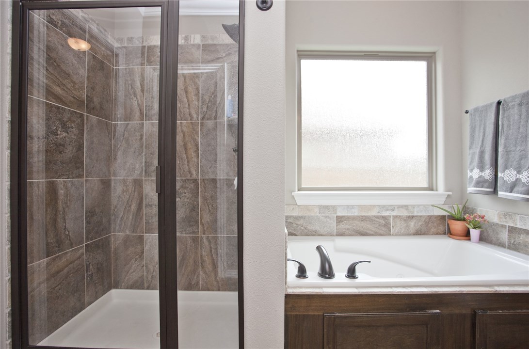 The Hamptons Ph I - Residential