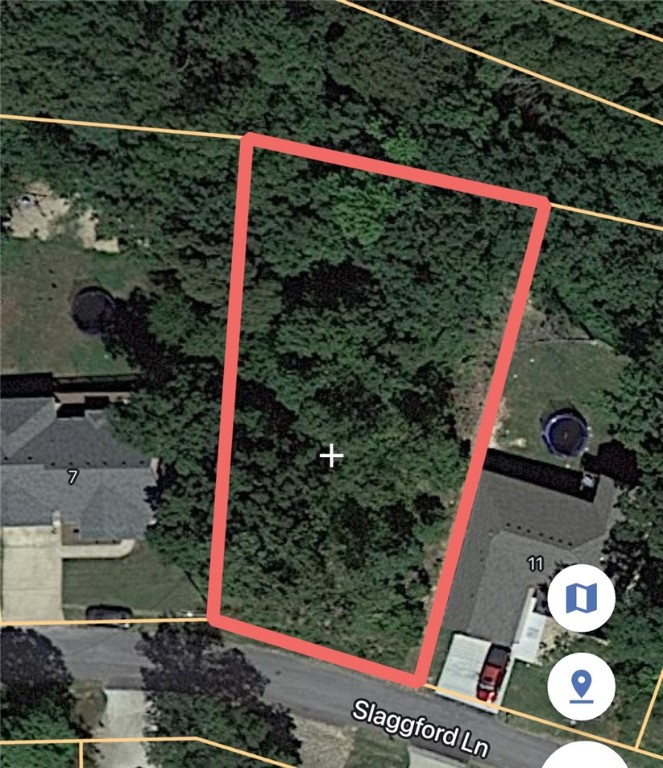 Beautiful .33 acre lots waiting fur your dream home. Great location for building. In Bentonville school district.