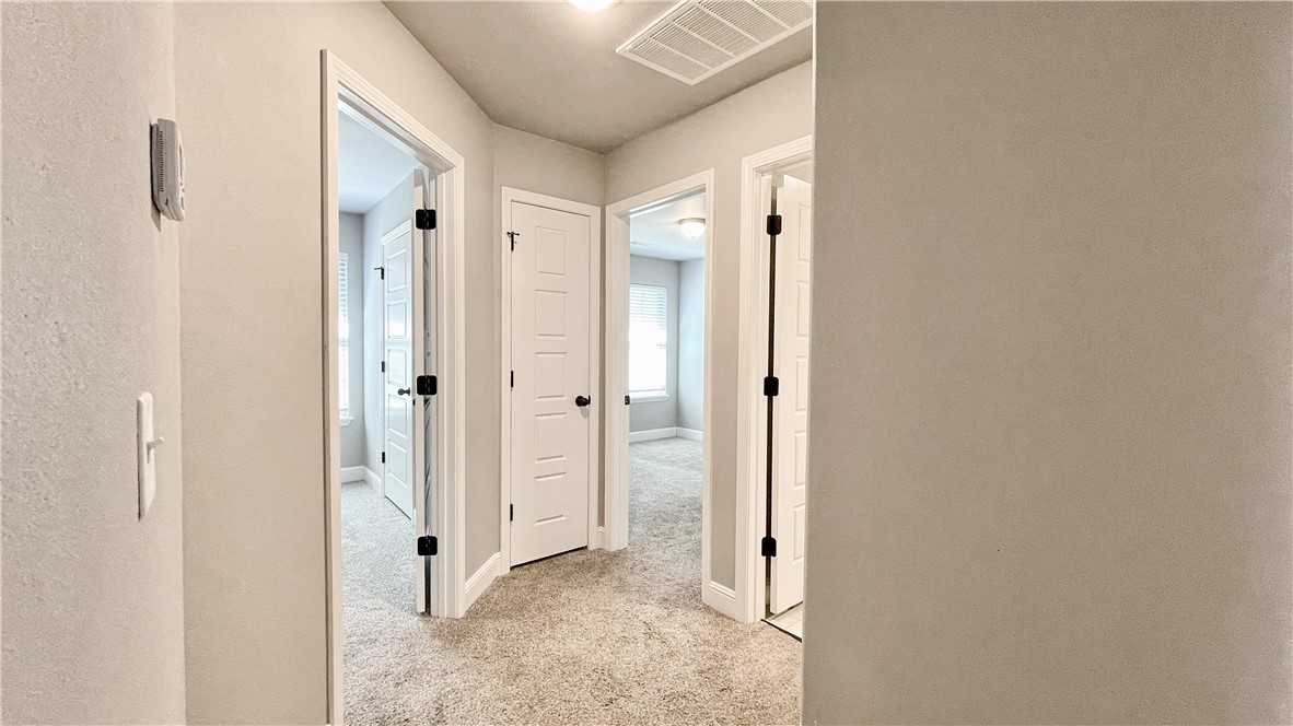 Foxbriar Sub Ph 2 Rogers - Residential Lease