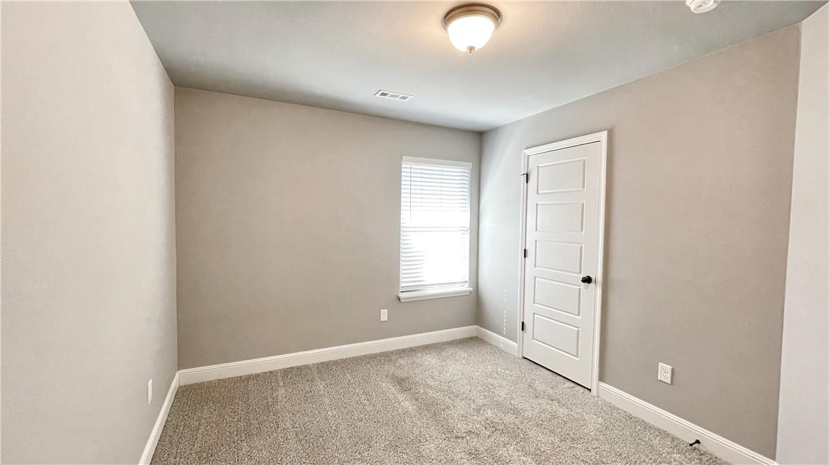 Foxbriar Sub Ph 2 Rogers - Residential Lease