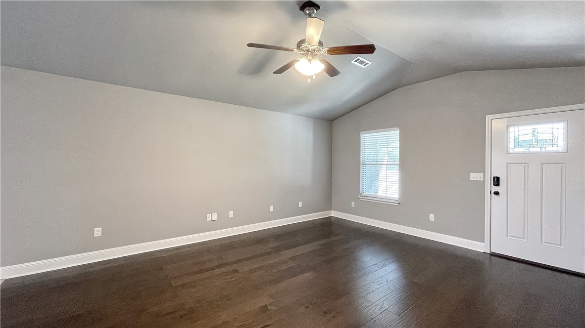 Foxbriar Sub Ph 2 Rogers - Residential Lease