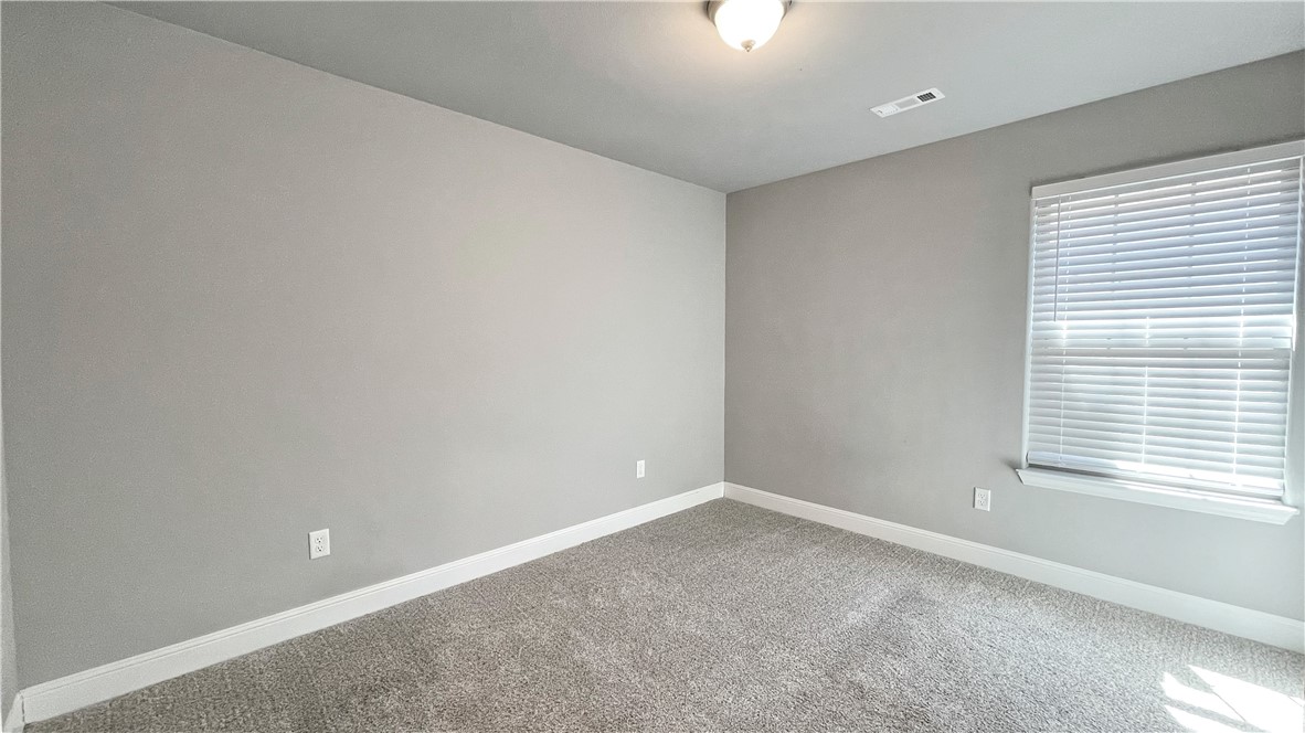 Foxbriar Sub Ph 2 Rogers - Residential Lease