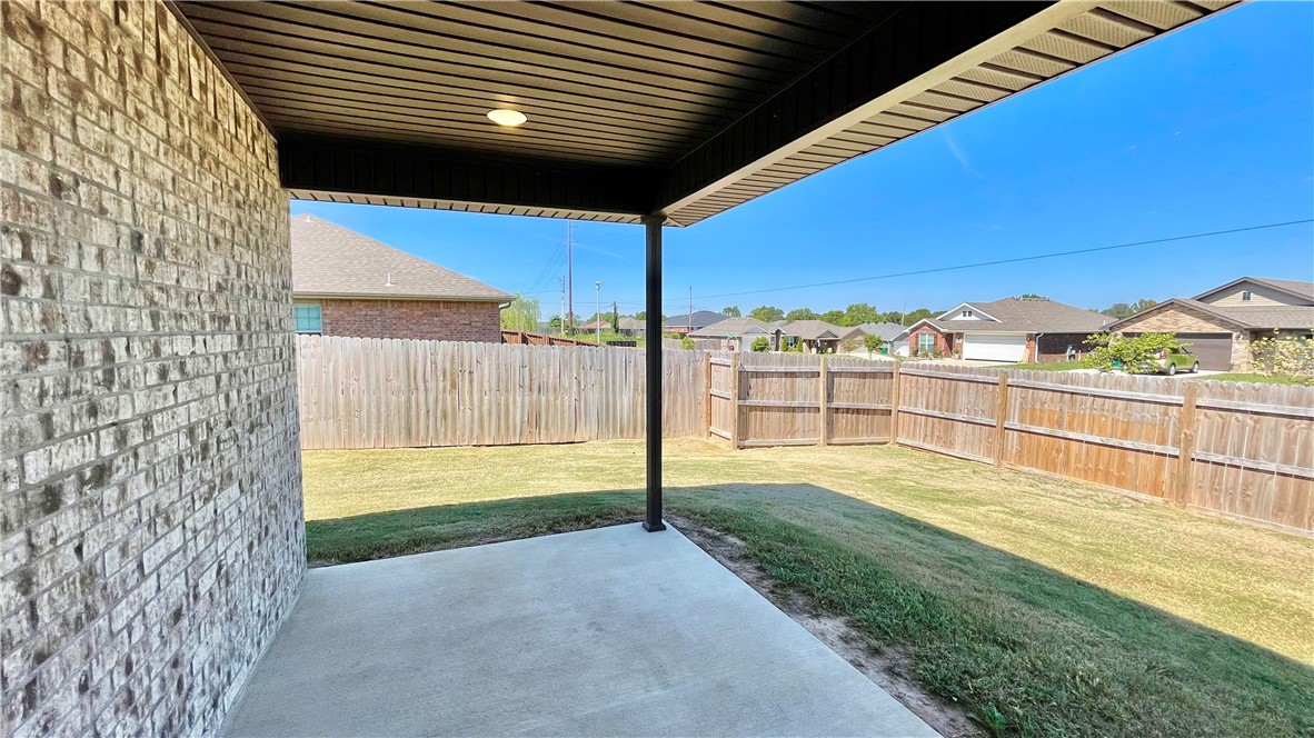 Foxbriar Sub Ph 2 Rogers - Residential Lease