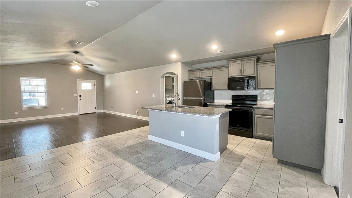Foxbriar Sub Ph 2 Rogers - Residential Lease