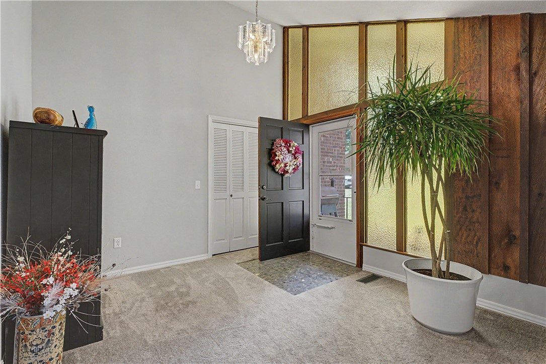 Altons Brush Creek Hls Rogers - Residential