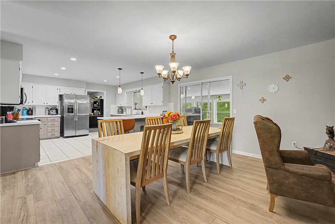 Altons Brush Creek Hls Rogers - Residential