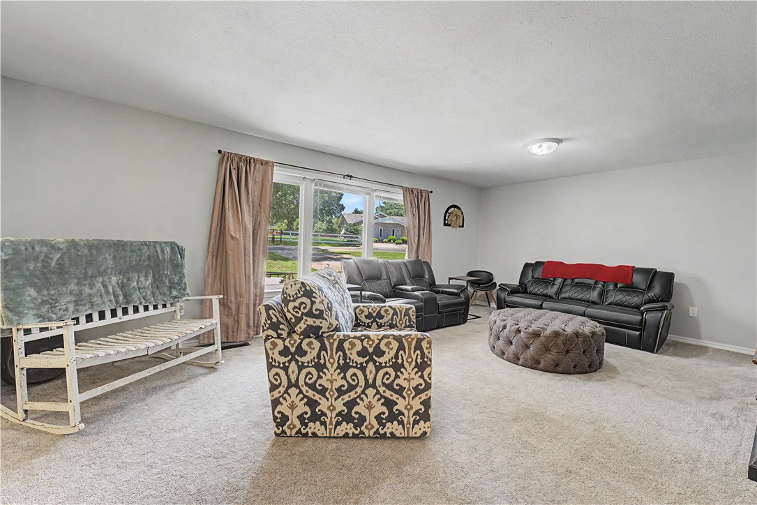 Altons Brush Creek Hls Rogers - Residential