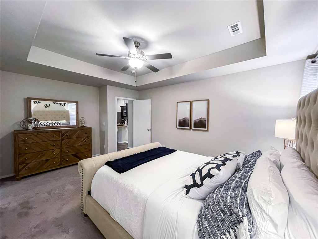 BISHOP VINEYARDS PH 1-LOWELL - Residential