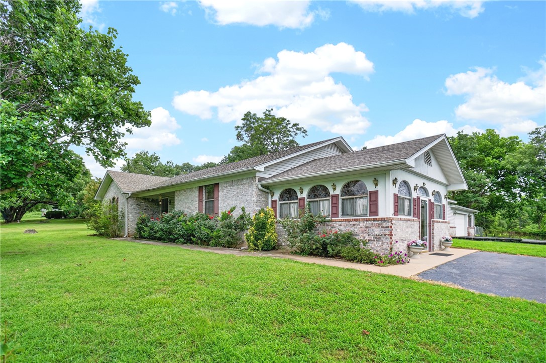 Courtney Estates - Residential