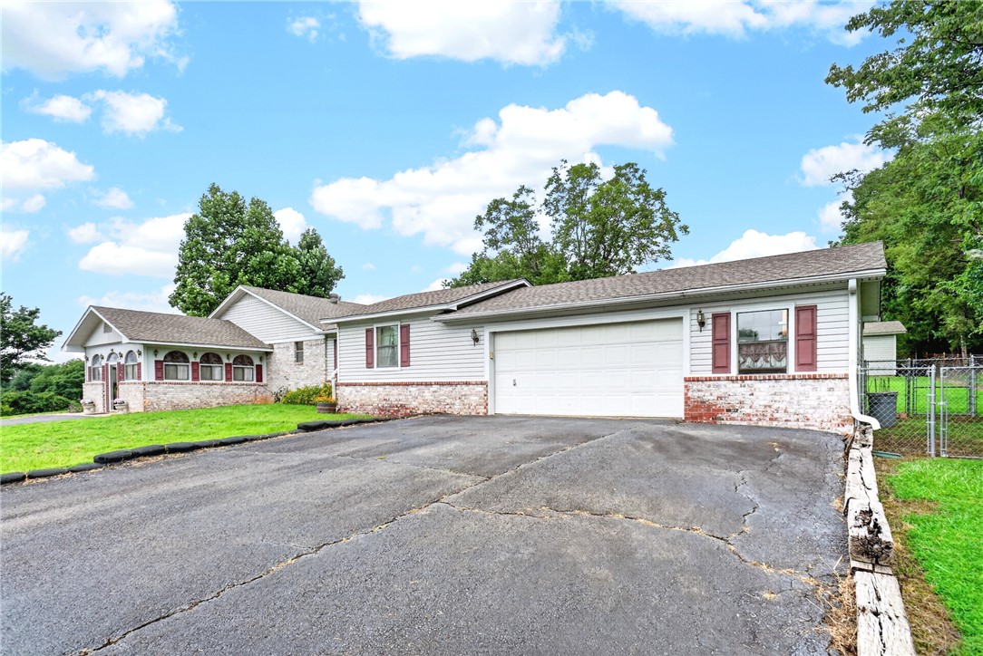 Courtney Estates - Residential