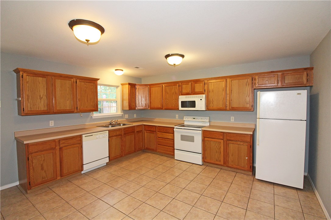 Appleridge Sub Centerton - Residential Lease