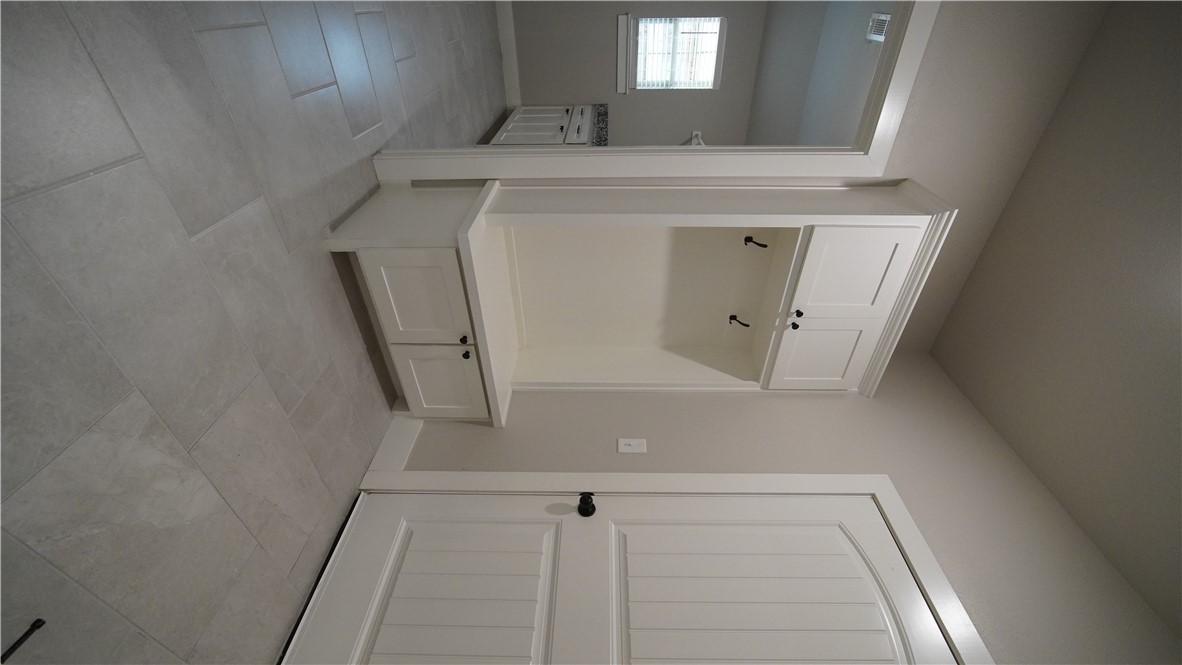 Hickory Meadows Sub Ph 1 - Residential